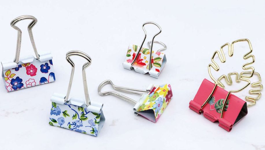 Paper clips, Bookmark, Clips9